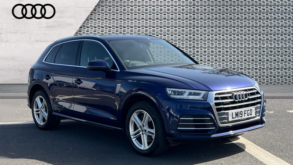 Main listing image - Audi Q5
