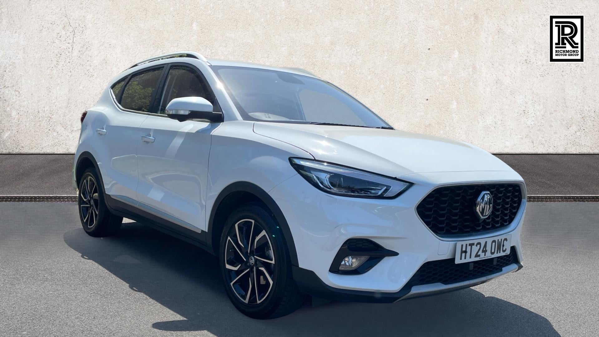 Main listing image - MG ZS