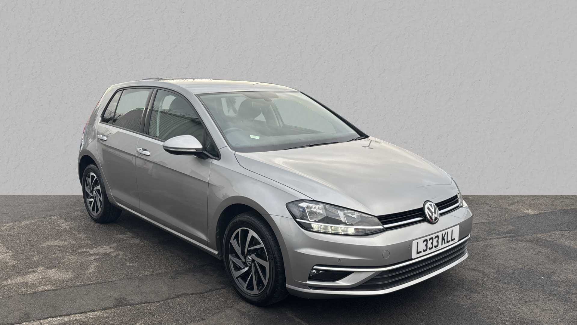 Main listing image - Volkswagen Golf