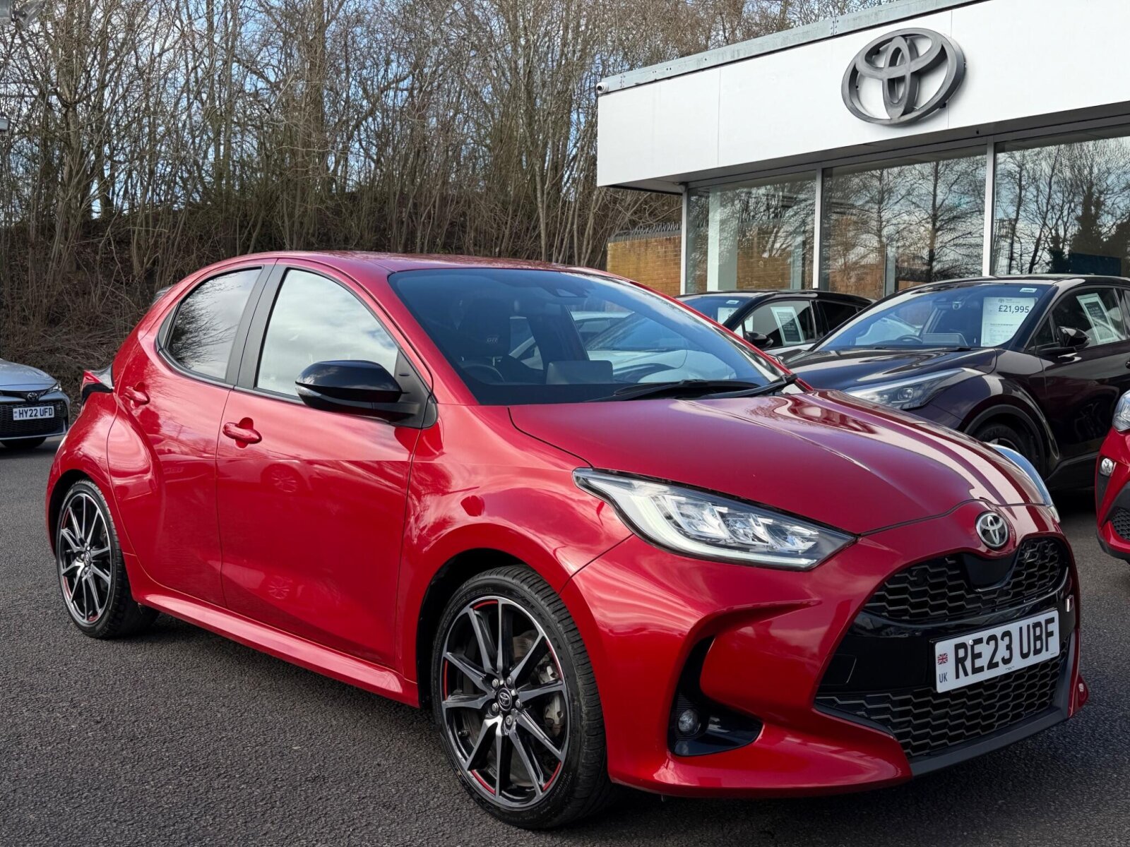 Main listing image - Toyota Yaris