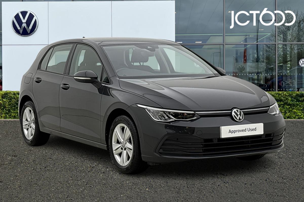 Main listing image - Volkswagen Golf