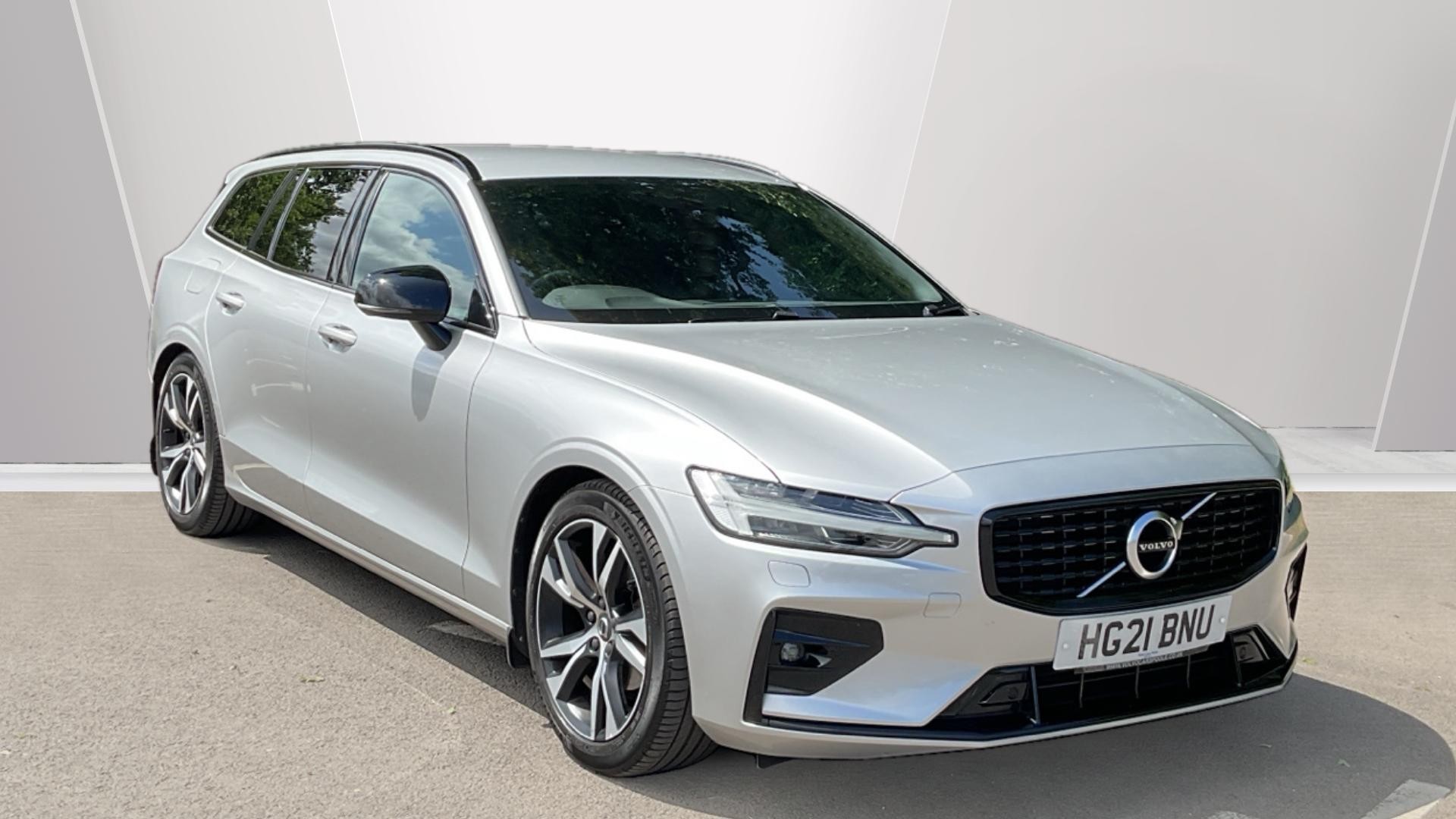 Main listing image - Volvo V60