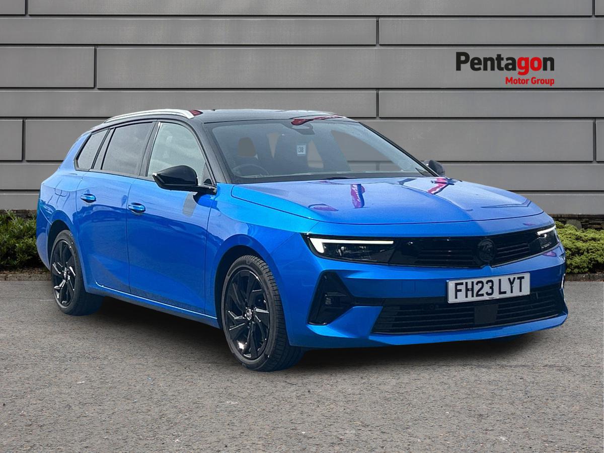 Main listing image - Vauxhall Astra