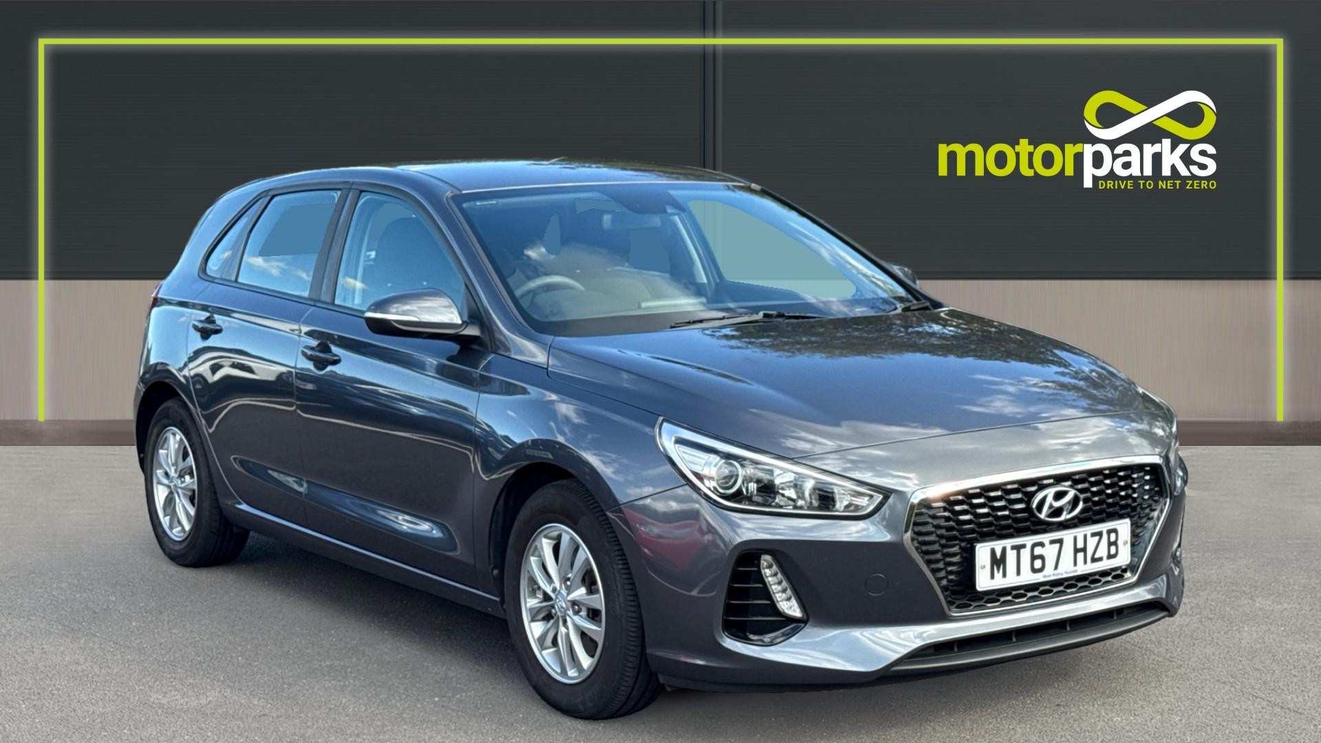Main listing image - Hyundai i30