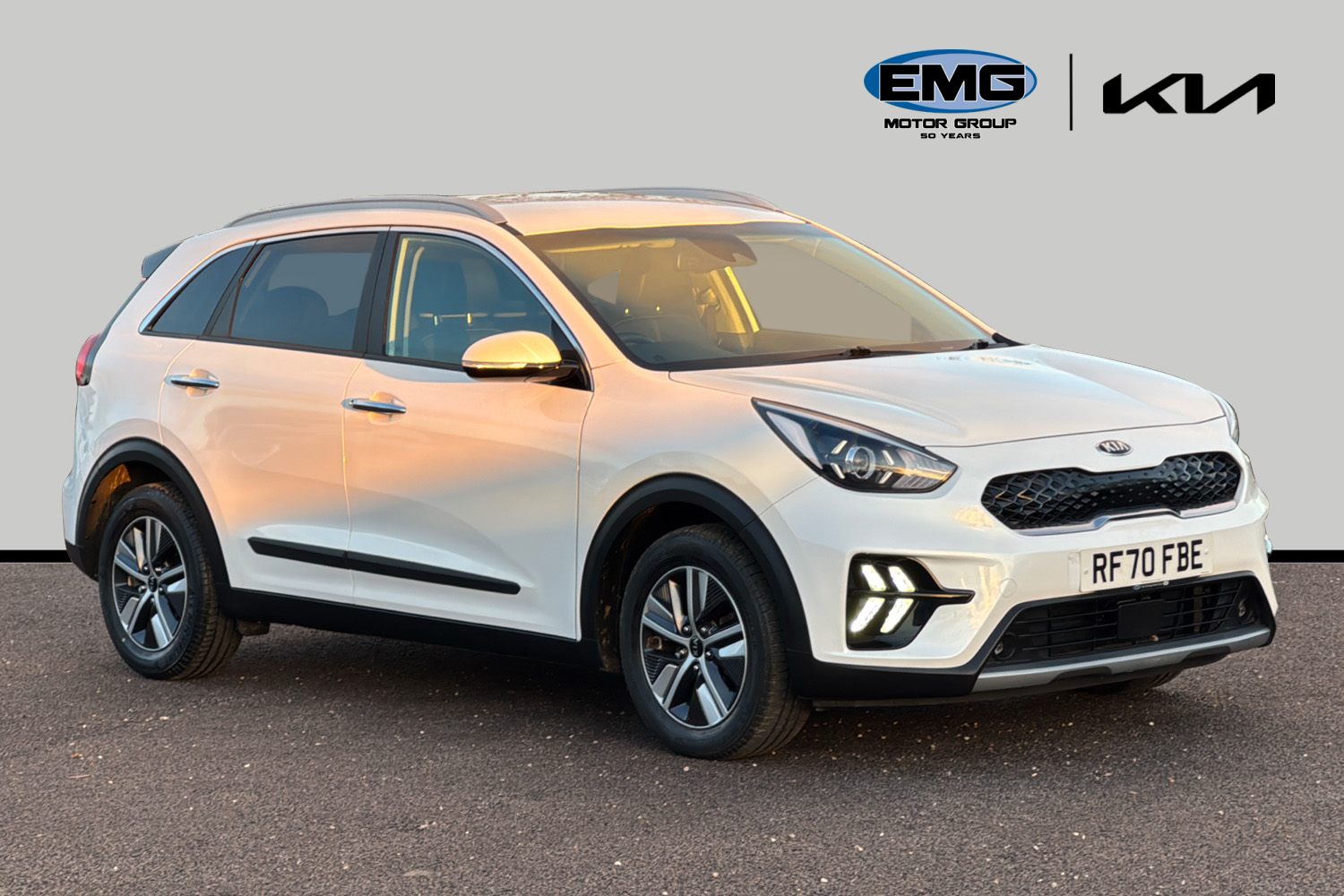 Main listing image - Kia Niro