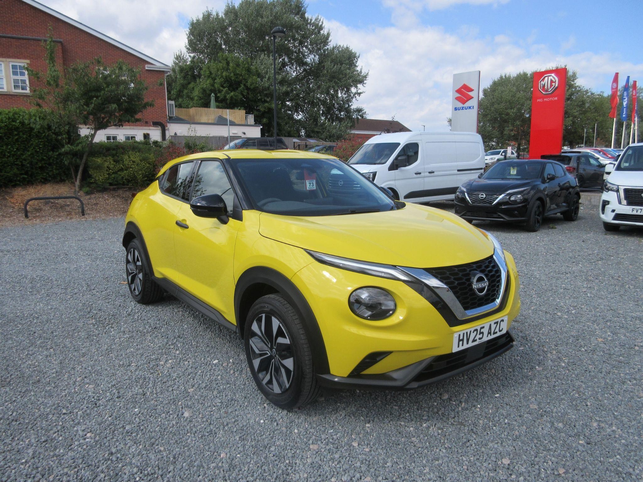 Main listing image - Nissan Juke