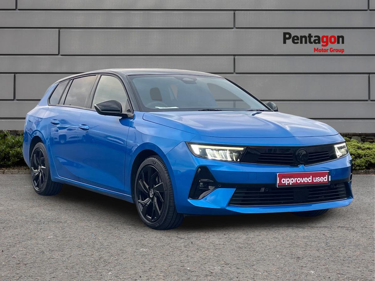 Main listing image - Vauxhall Astra Sports Tourer