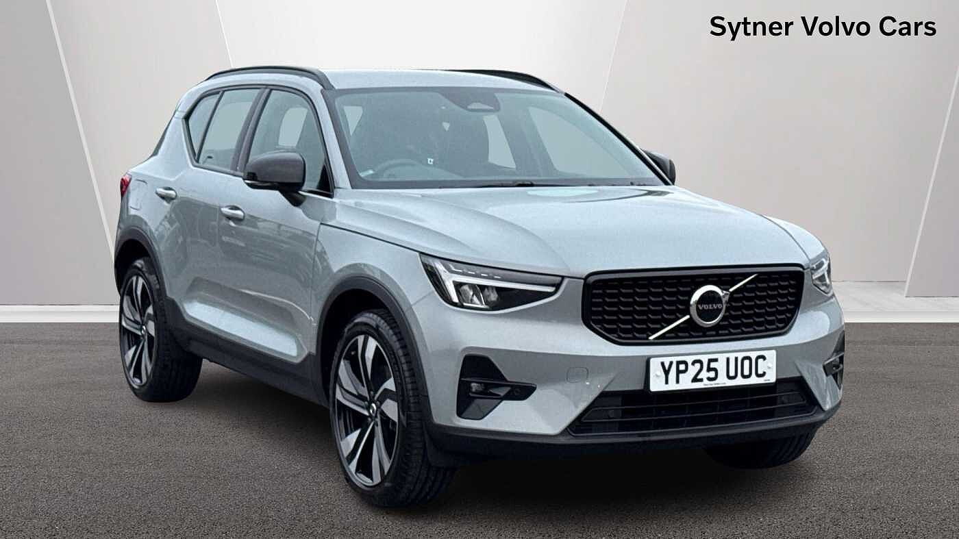Main listing image - Volvo XC40