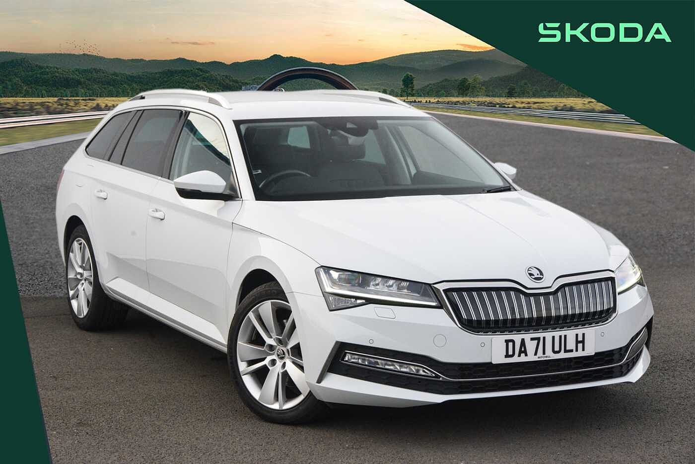 Main listing image - Skoda Superb