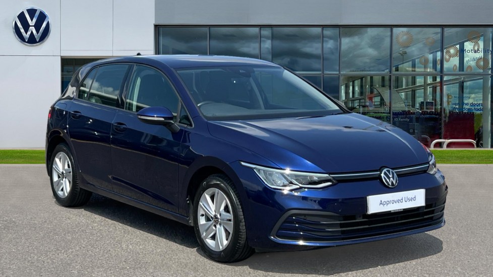 Main listing image - Volkswagen Golf