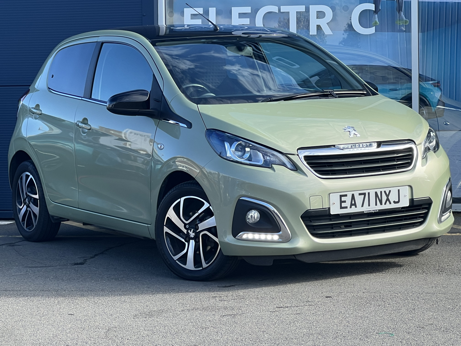 Main listing image - Peugeot 108