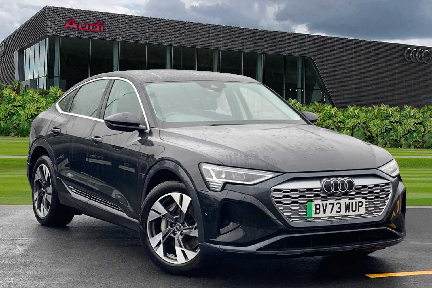 Main listing image - Audi Q8 e-tron