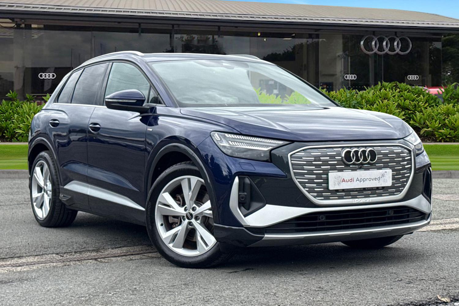 Main listing image - Audi Q4