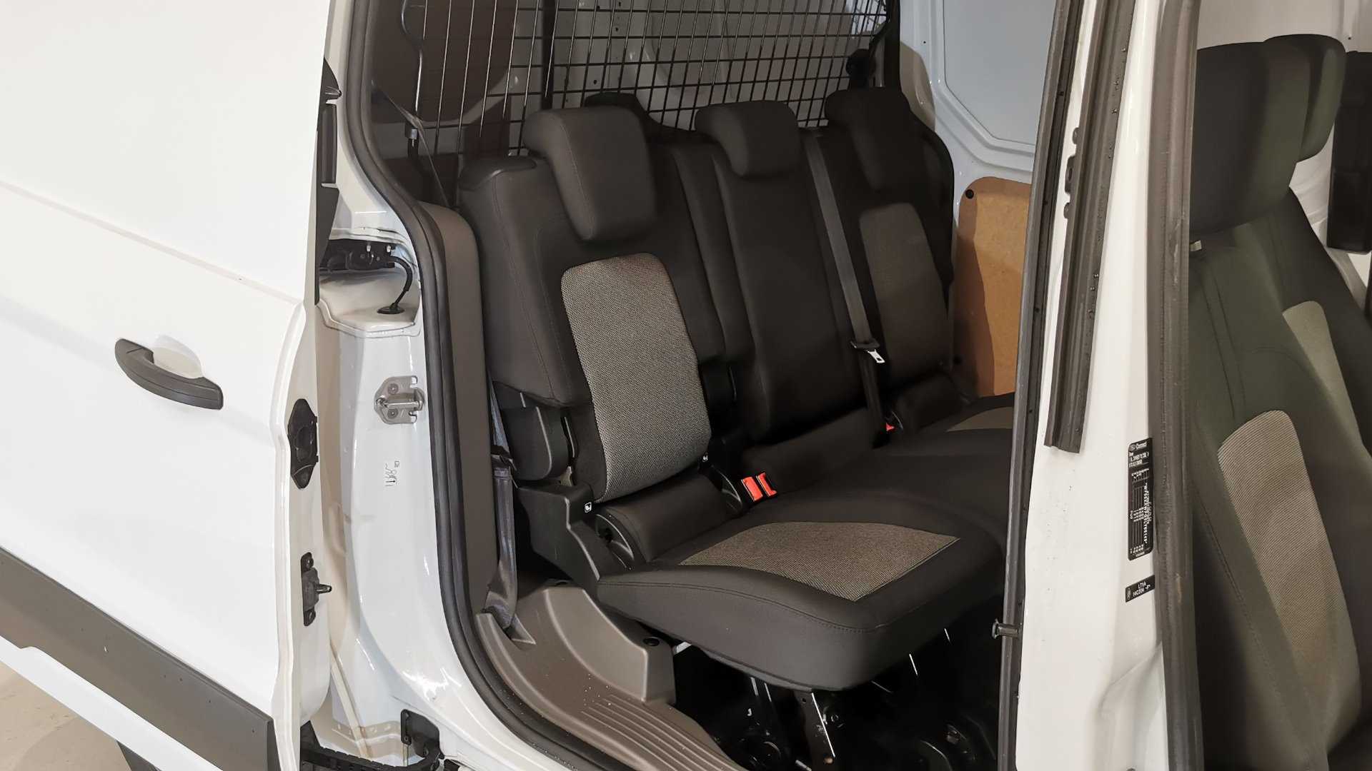 Main listing image - Ford Transit Connect