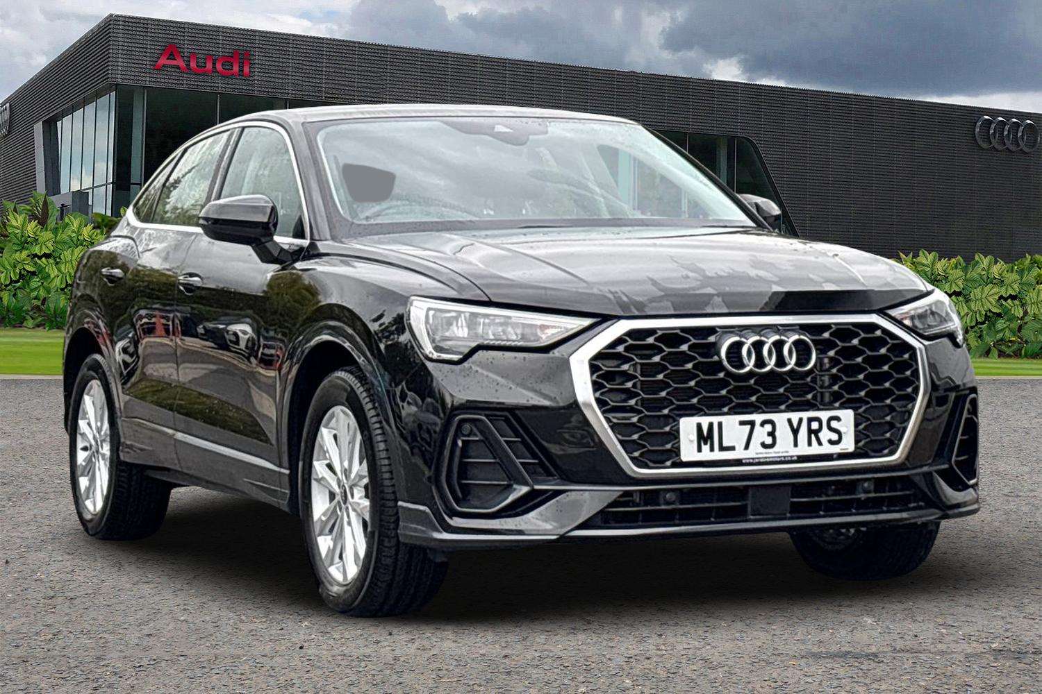 Main listing image - Audi Q3
