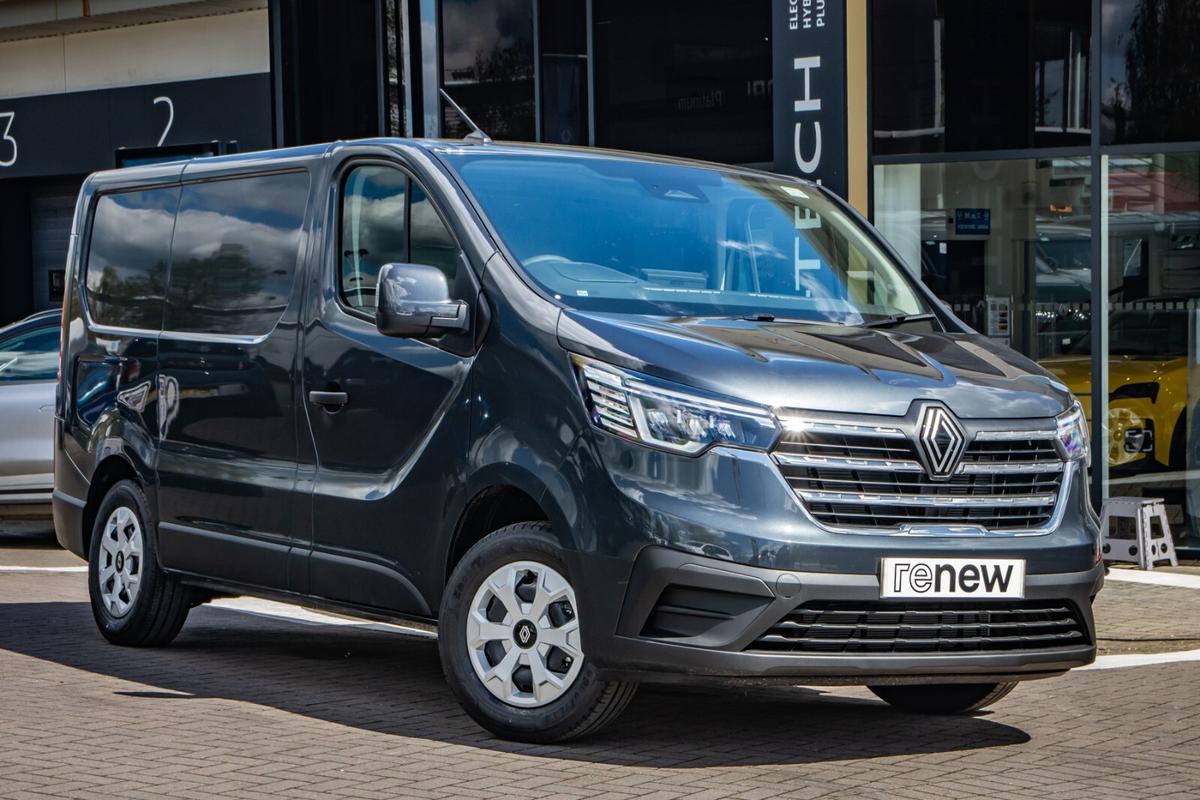 Main listing image - Renault Trafic