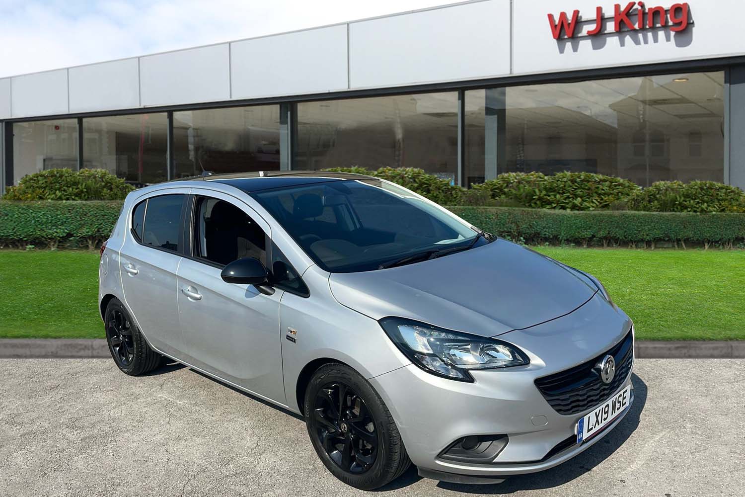 Main listing image - Vauxhall Corsa
