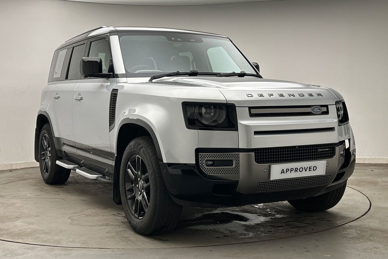 Main listing image - Land Rover Defender