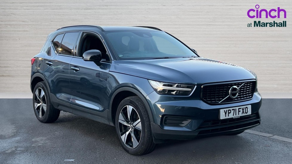 Main listing image - Volvo XC40 Recharge