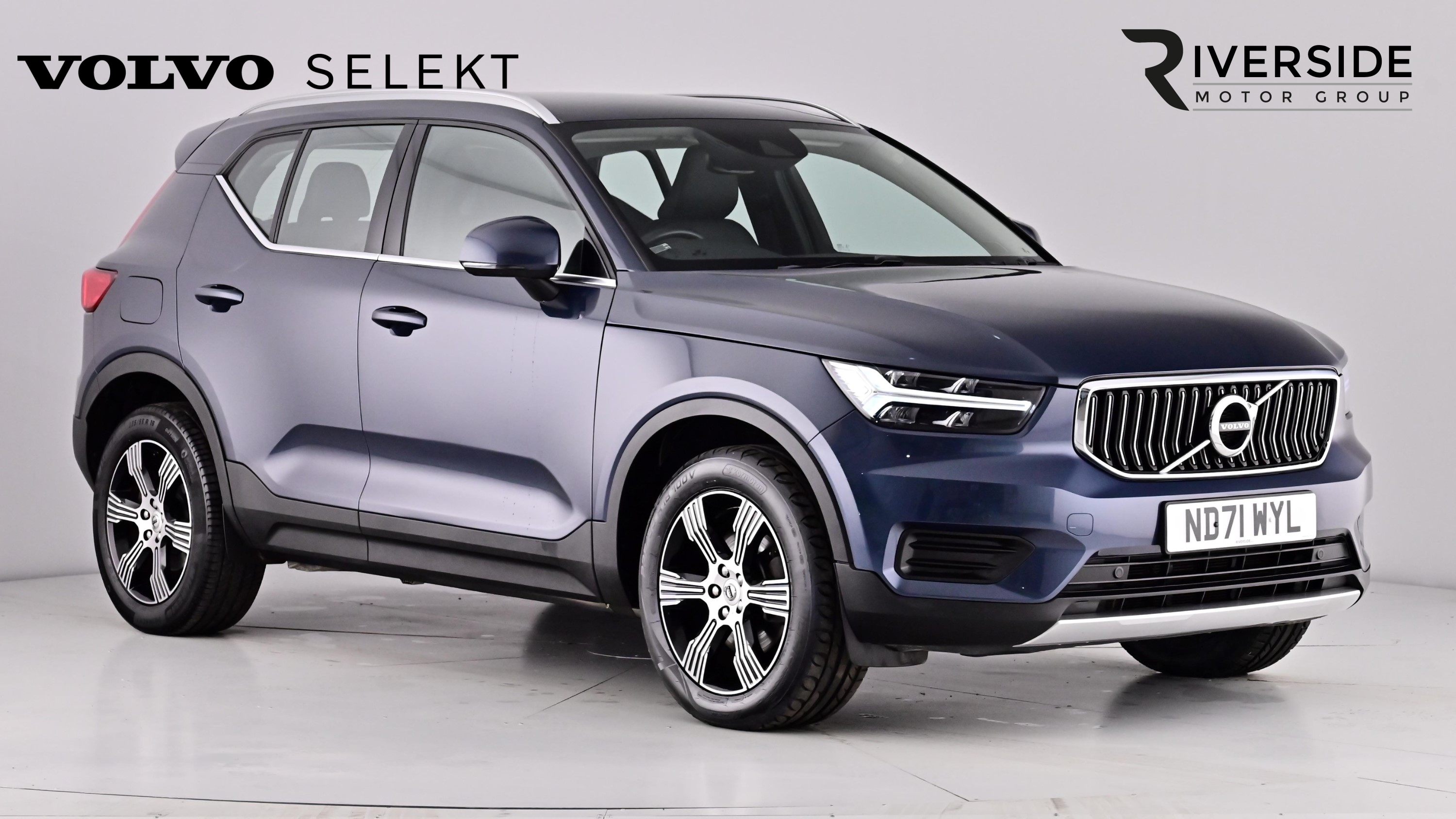 Main listing image - Volvo XC40