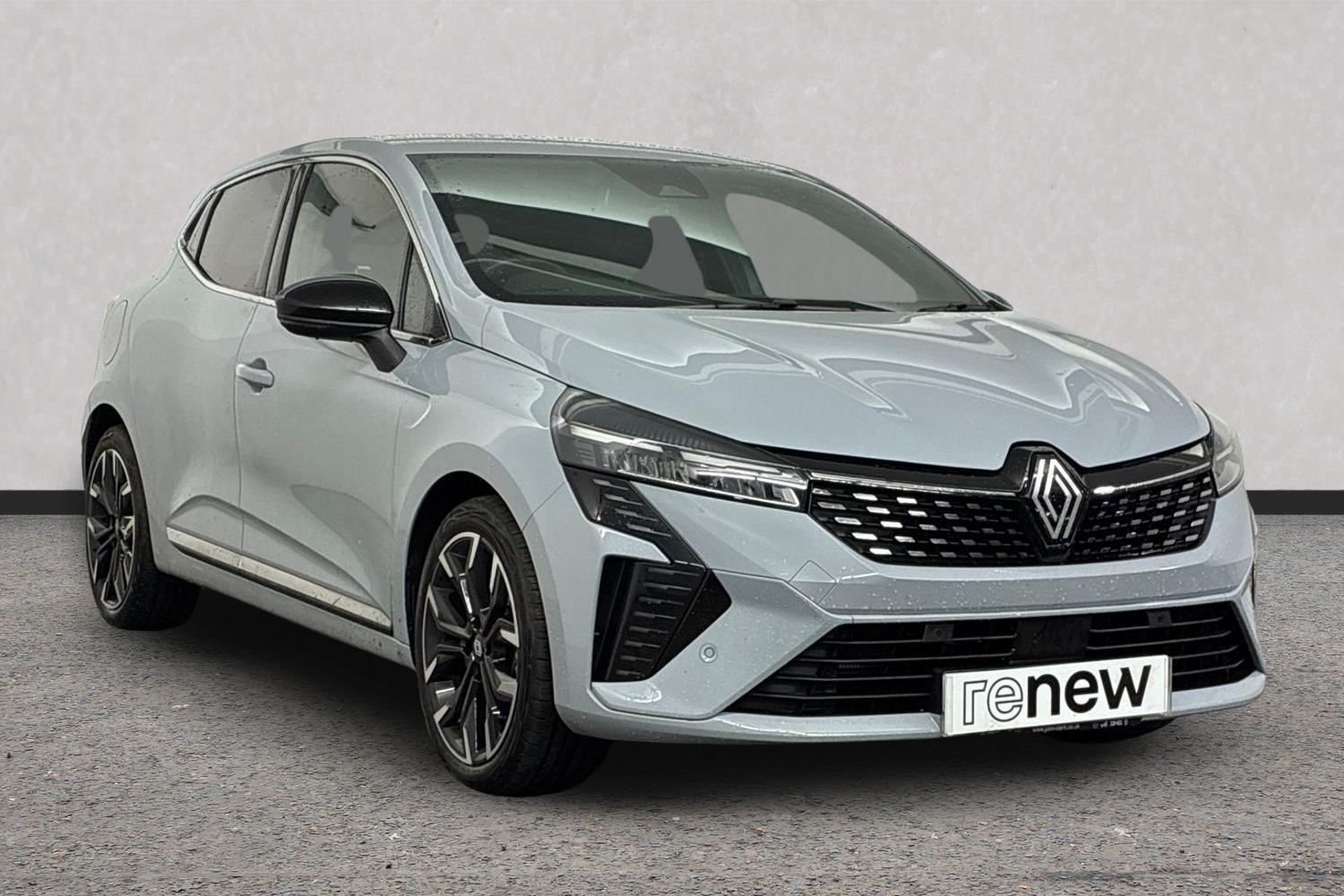 Main listing image - Renault Clio