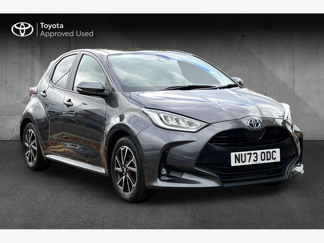 Main listing image - Toyota Yaris