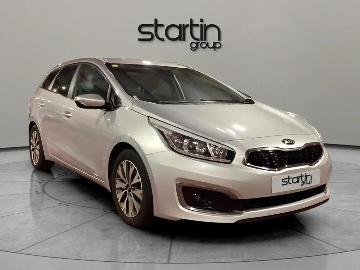 Main listing image - Kia Ceed SW
