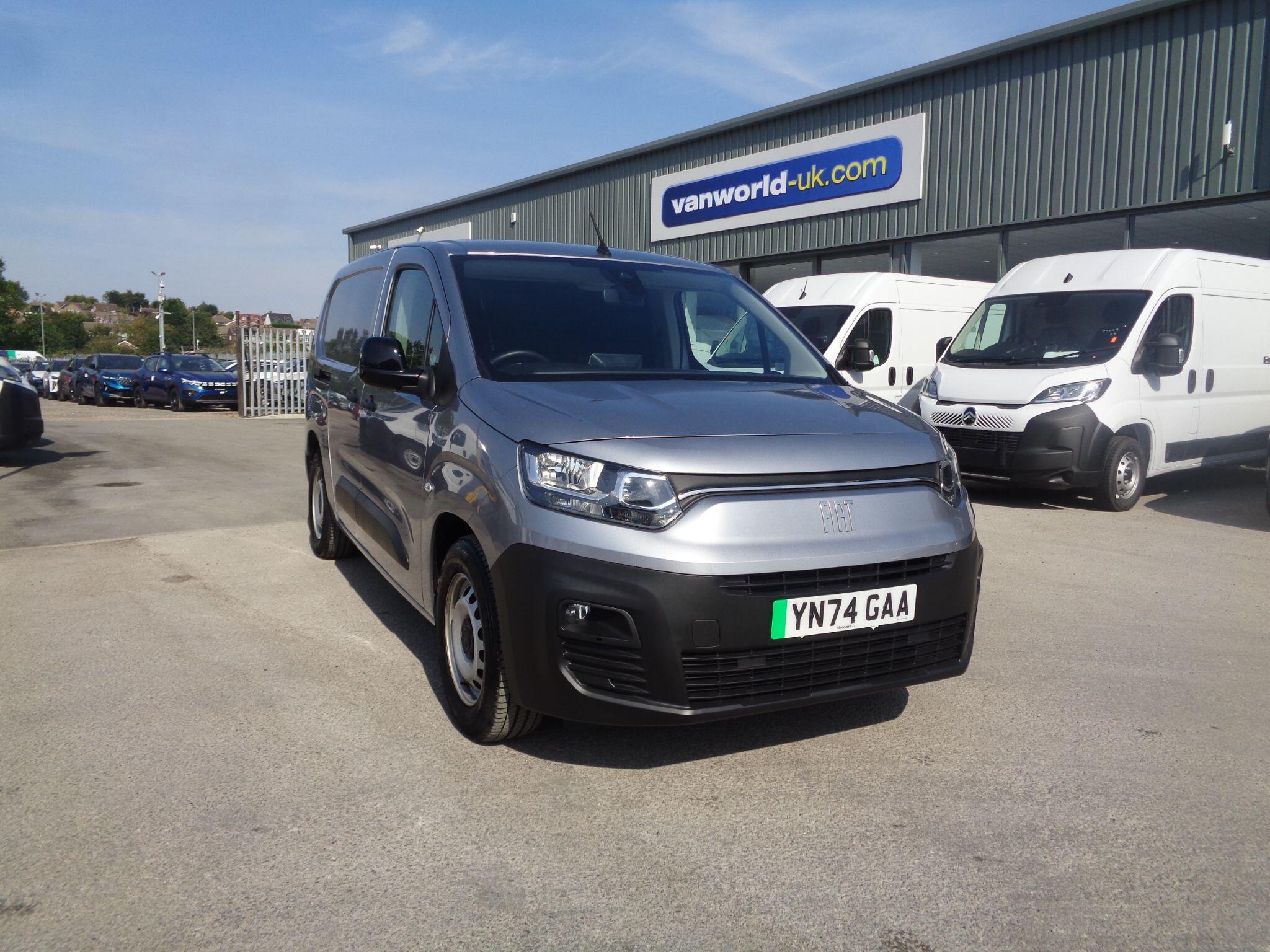 Main listing image - Fiat Doblo