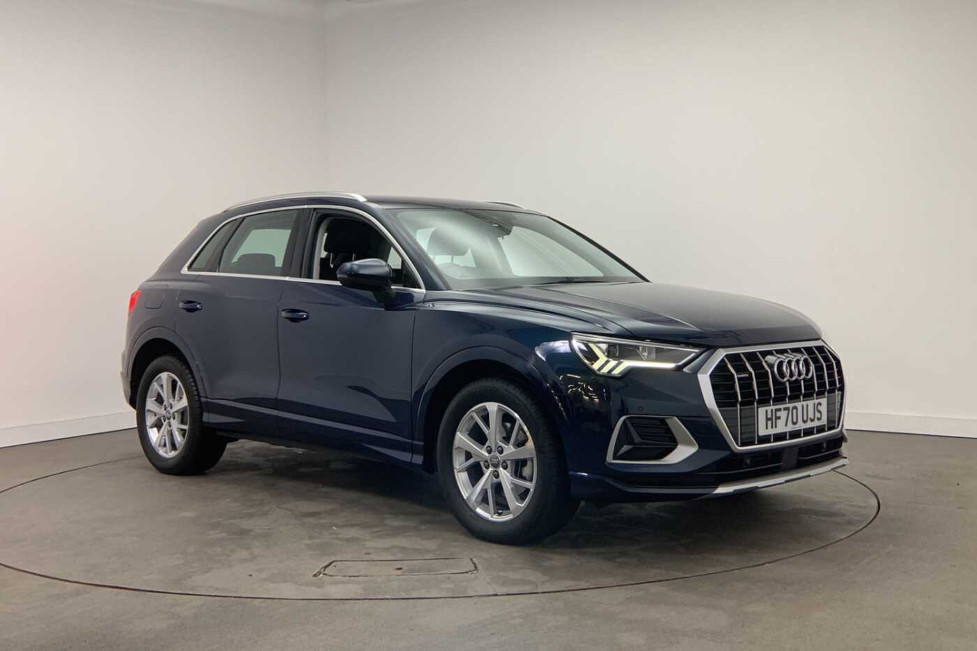 Main listing image - Audi Q3