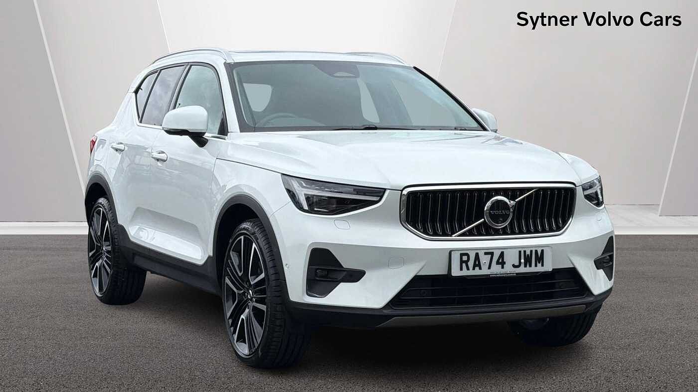 Main listing image - Volvo XC40