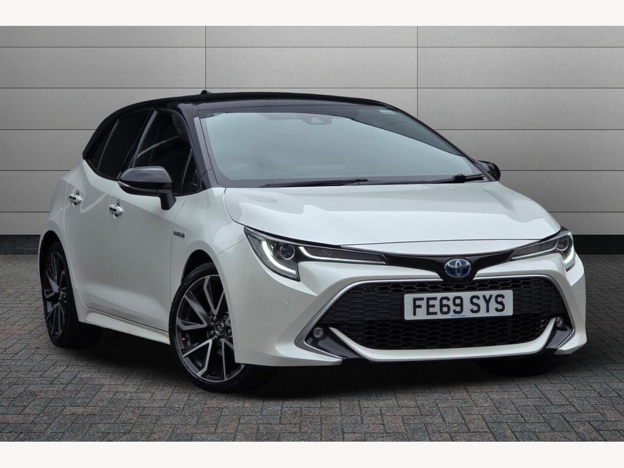 Main listing image - Toyota Corolla