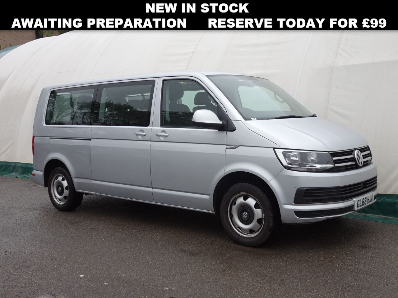 Main listing image - Volkswagen Transporter Shuttle