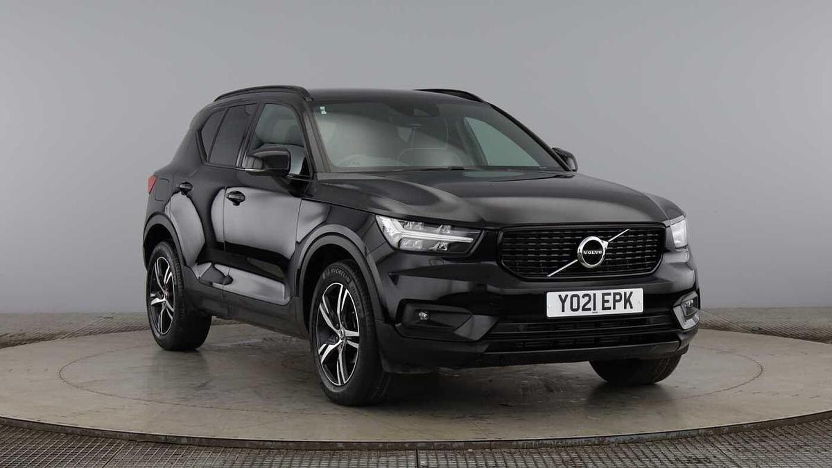 Main listing image - Volvo XC40