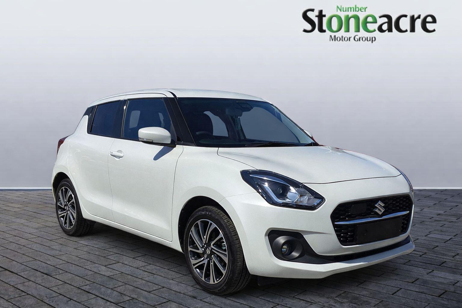 Main listing image - Suzuki Swift