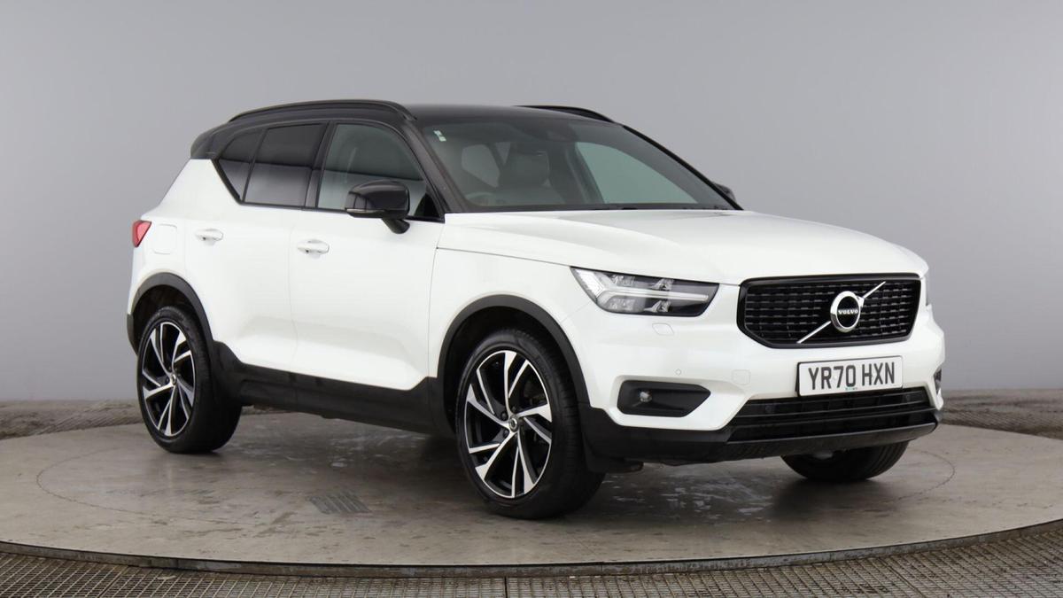 Main listing image - Volvo XC40