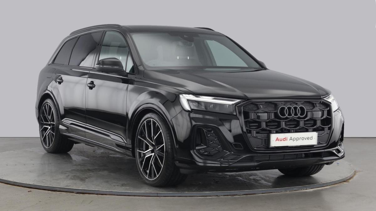 Main listing image - Audi Q7