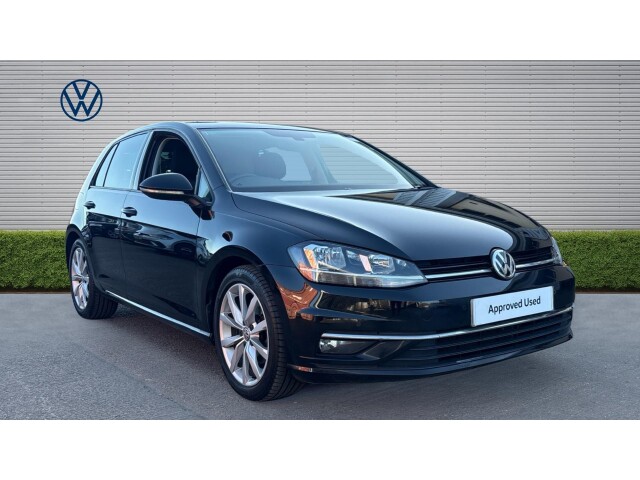 Main listing image - Volkswagen Golf