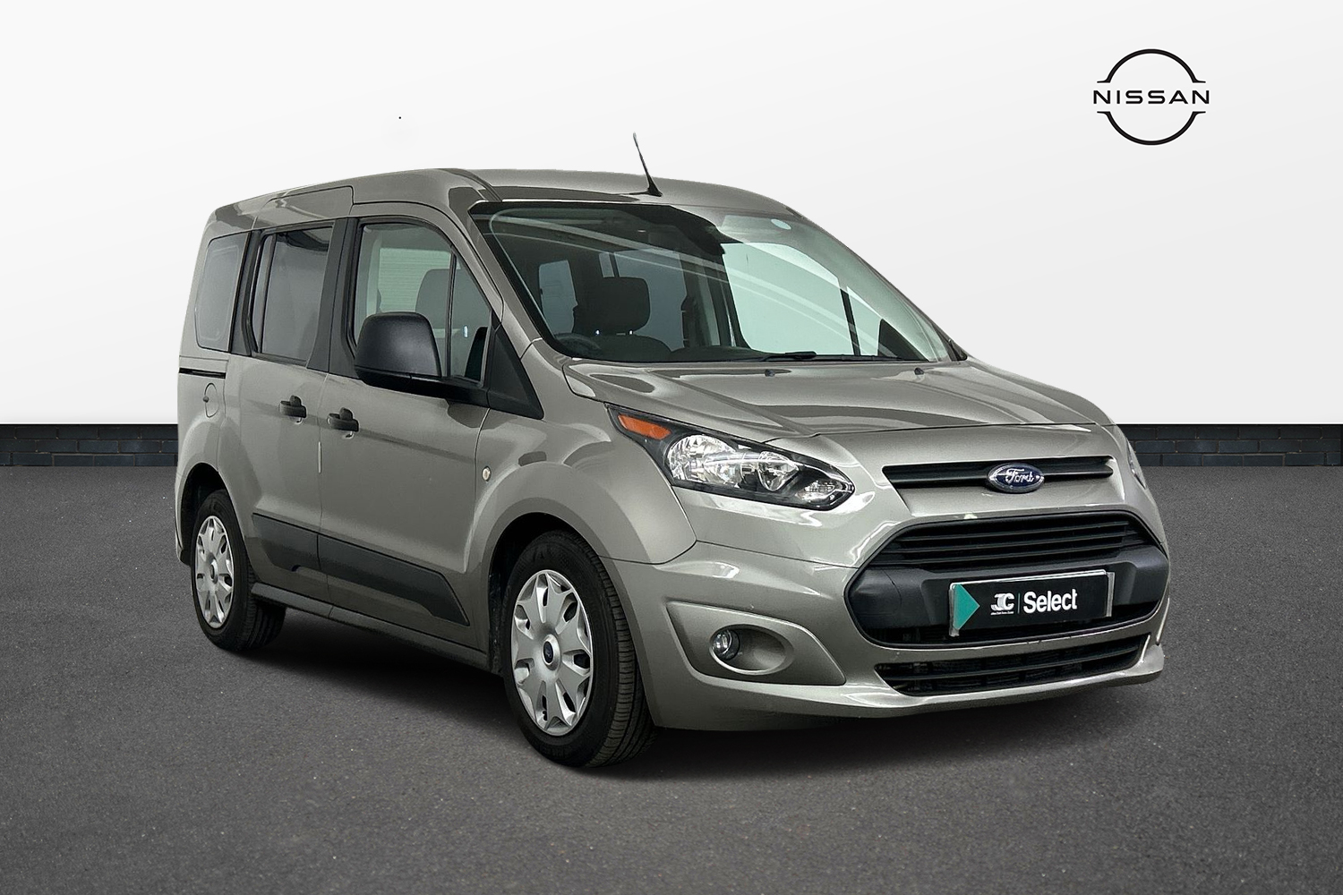 Main listing image - Ford Tourneo Connect