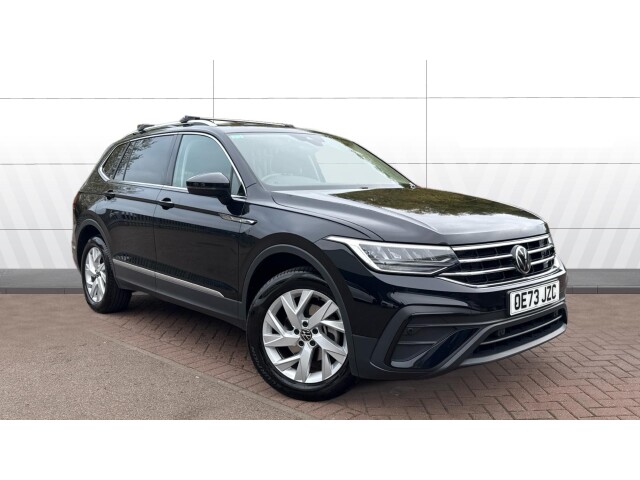 Main listing image - Volkswagen Tiguan Allspace