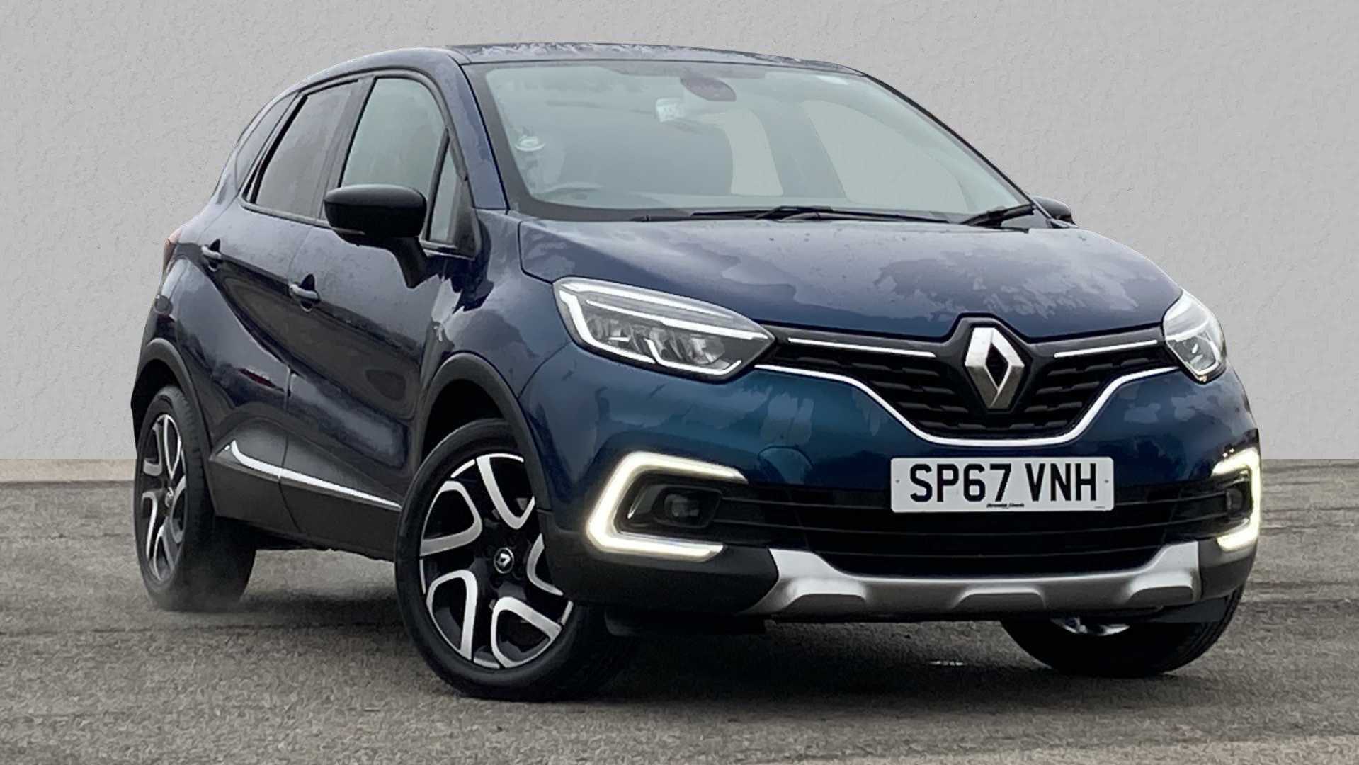 Main listing image - Renault Captur