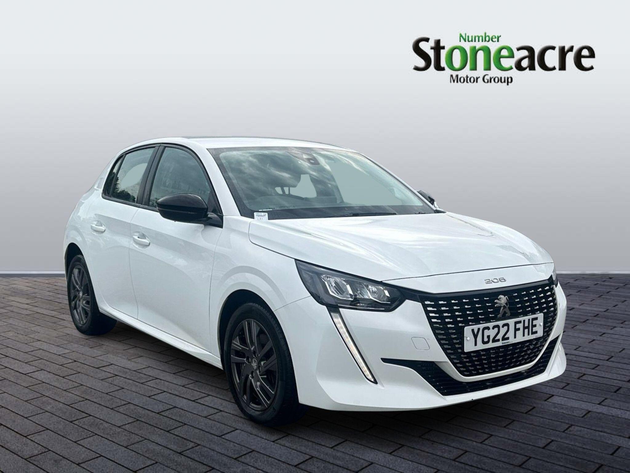 Main listing image - Peugeot 208