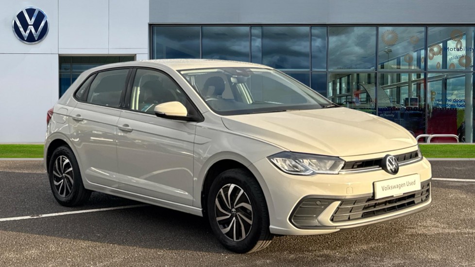 Main listing image - Volkswagen Polo