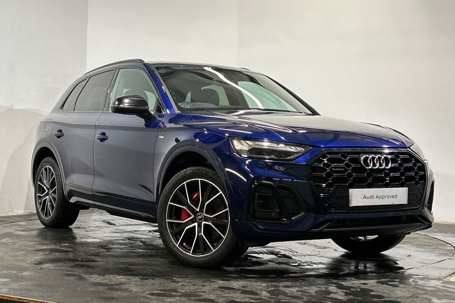 Main listing image - Audi Q5