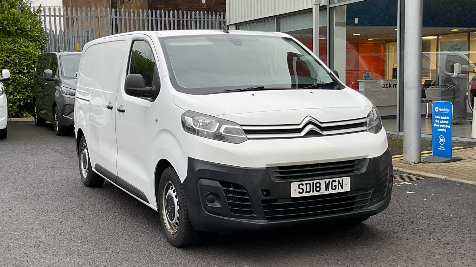 Main listing image - Citroen Dispatch