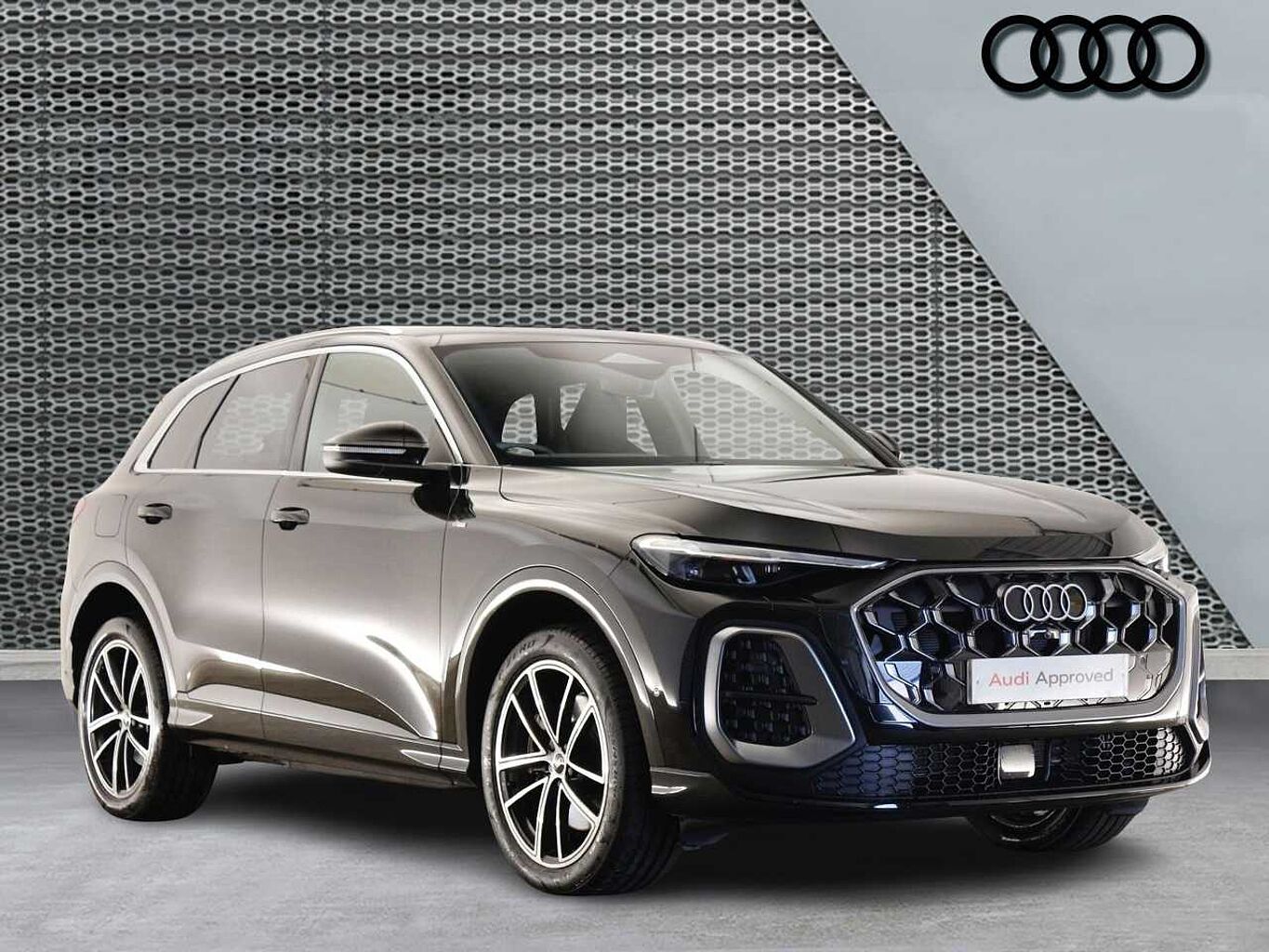 Main listing image - Audi Q5