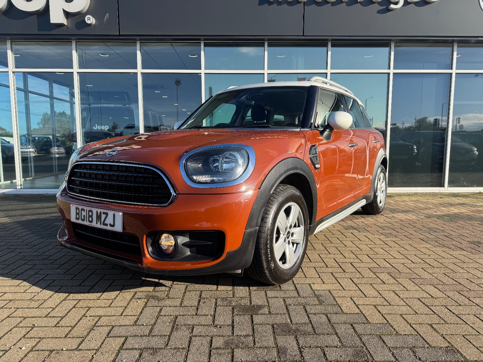 Main listing image - MINI Countryman