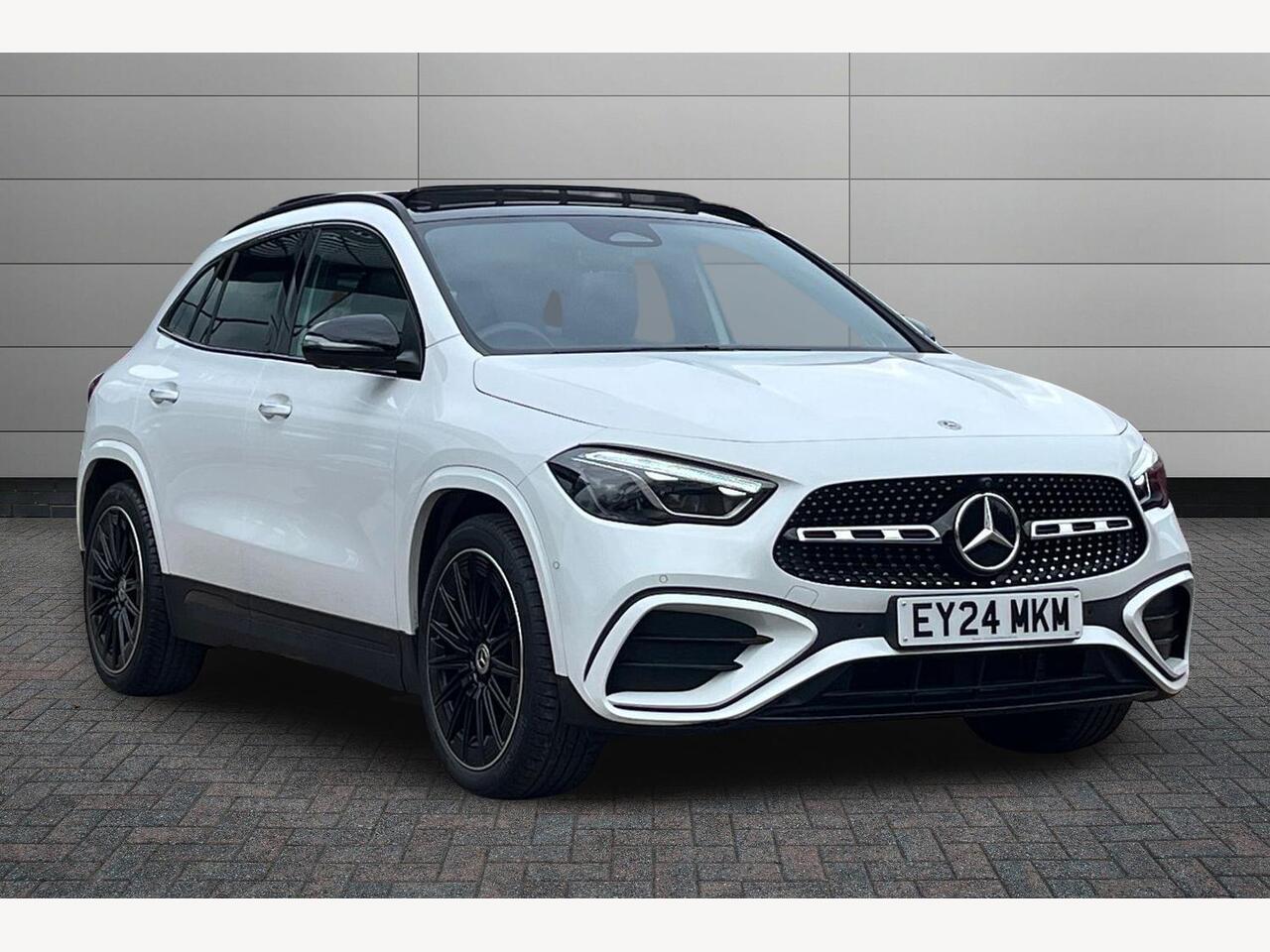 Main listing image - Mercedes-Benz GLA