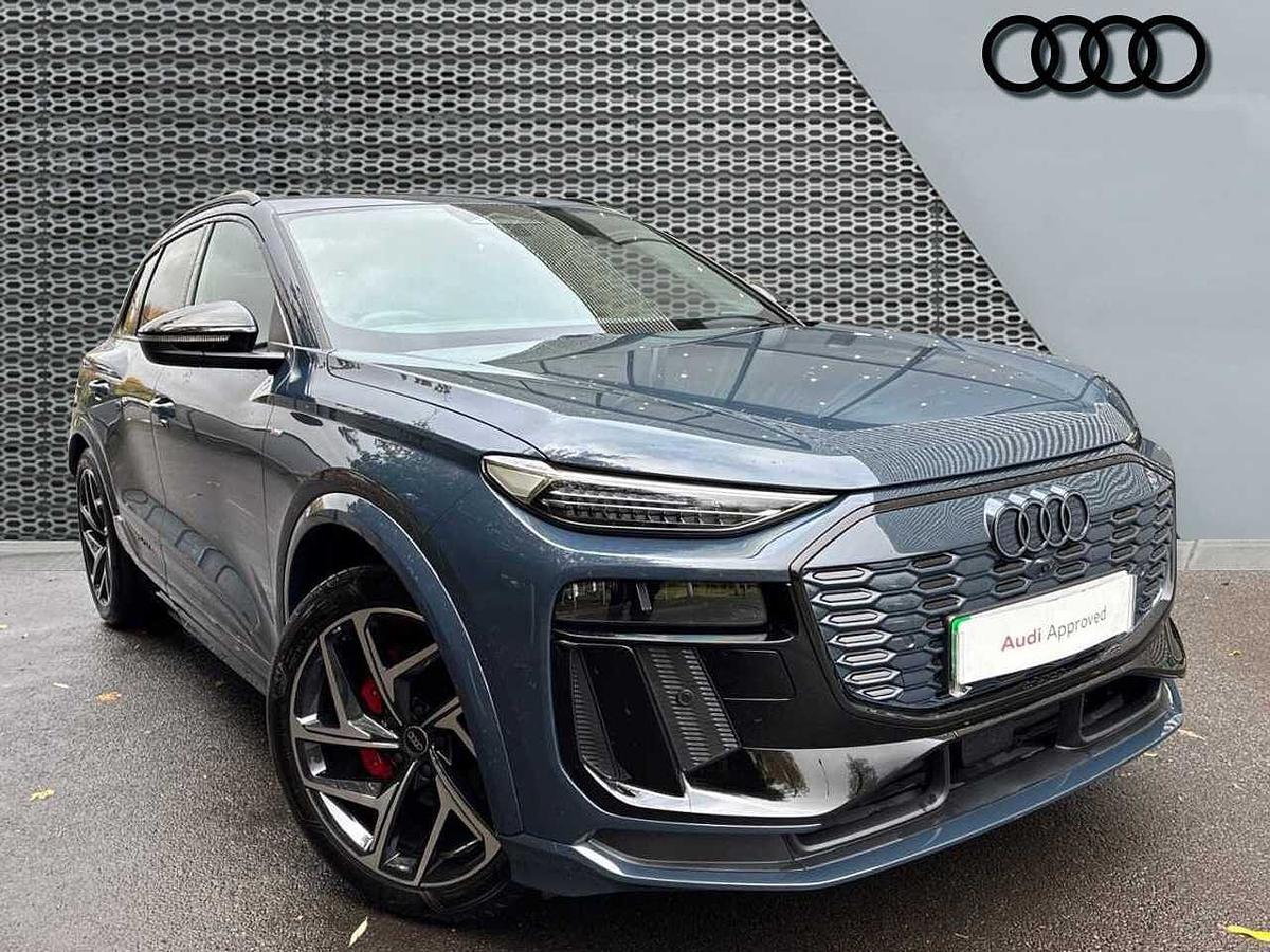 Main listing image - Audi Q6