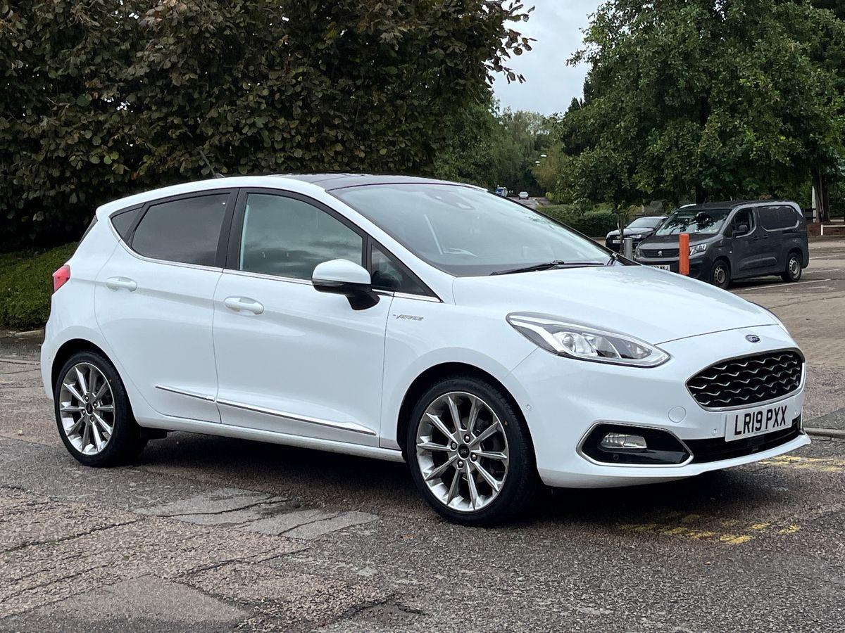 Main listing image - Ford Fiesta