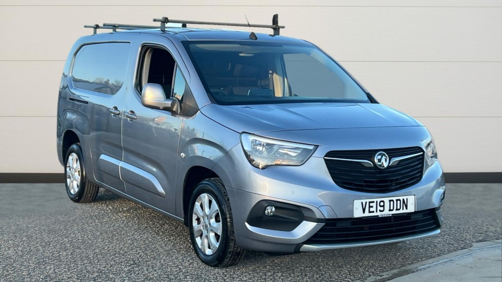 Main listing image - Vauxhall Combo Cargo